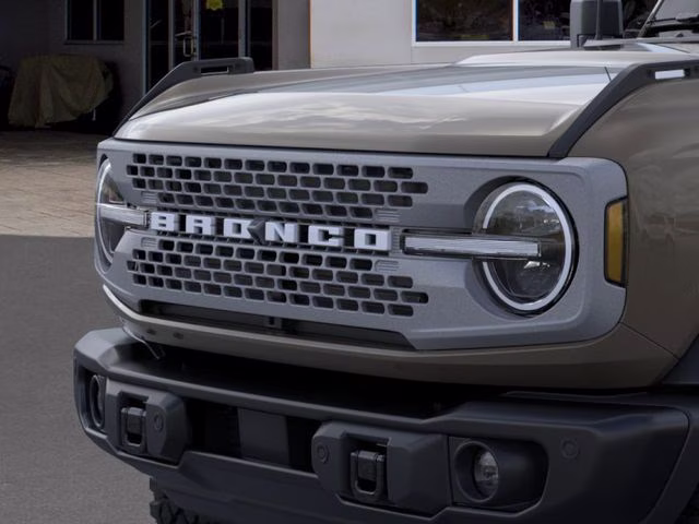 2026 Gray Ford Bronco Badlands 4X4 SUV