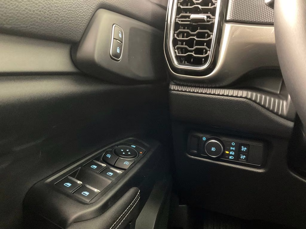 2026 Oxford White Ford Ranger XLT RWD Truck