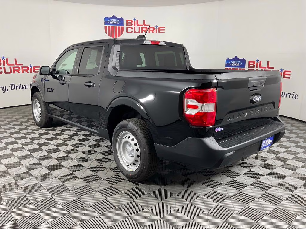 2026 Shadow Black Ford Maverick XL FWD Truck