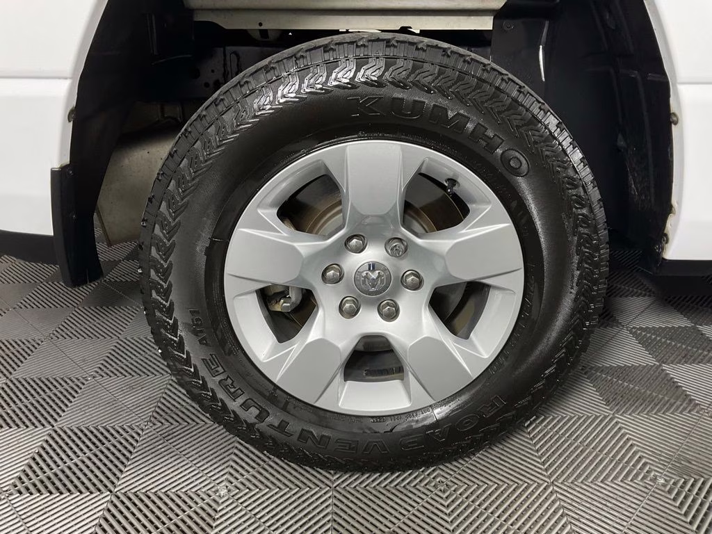 2022 Bright White Clearcoat Ram 1500 Big Horn/Lone Star RWD Truck