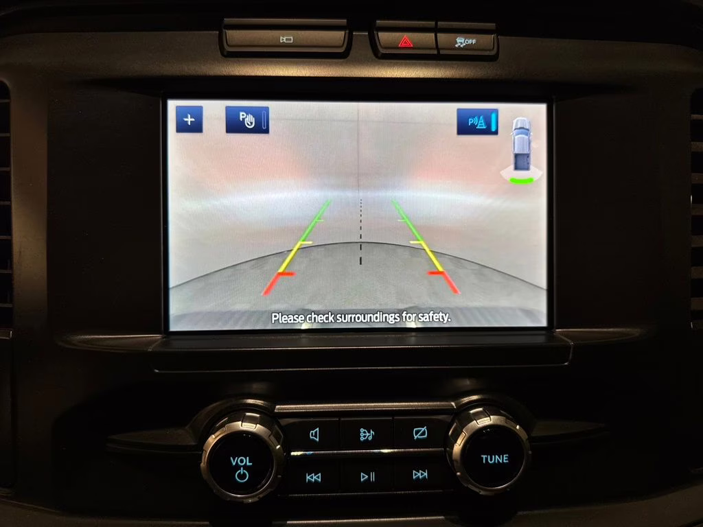 2022 Silver Metallic Ford F-150 XLT 4X4 Truck