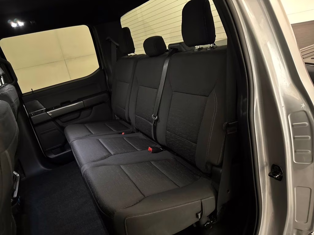 2022 Silver Metallic Ford F-150 XLT 4X4 Truck