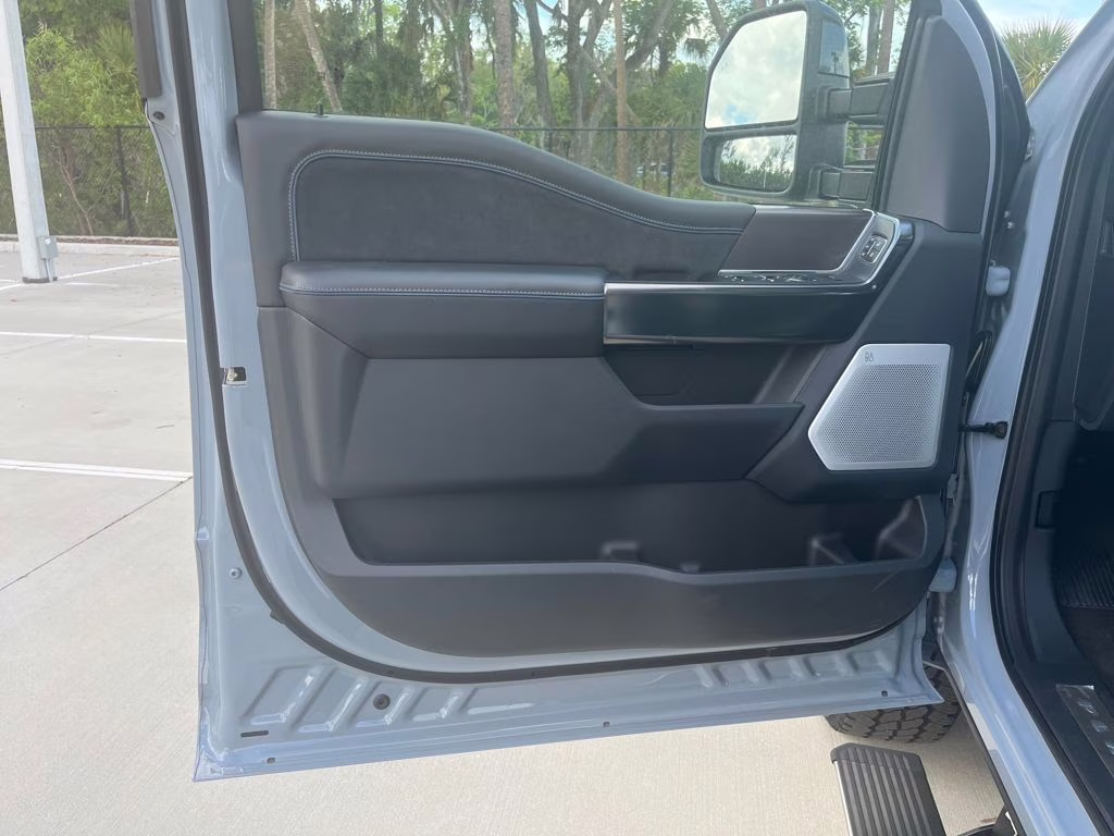 2026 Gray Ford Super Duty F-250 SRW Platinum 4X4 Truck