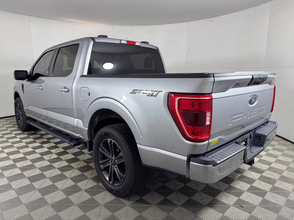 2022 Silver Metallic Ford F-150 XLT 4X4 Truck