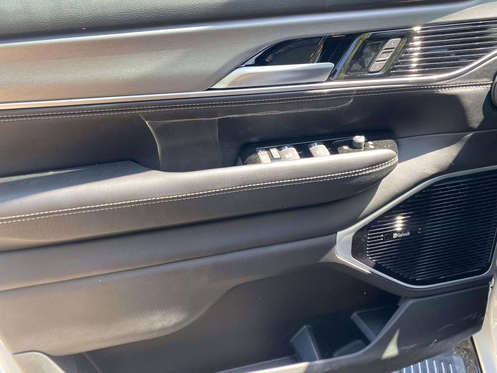 2026 Bright White Clearcoat Jeep Grand Wagoneer Limited Altitude 4X4 SUV