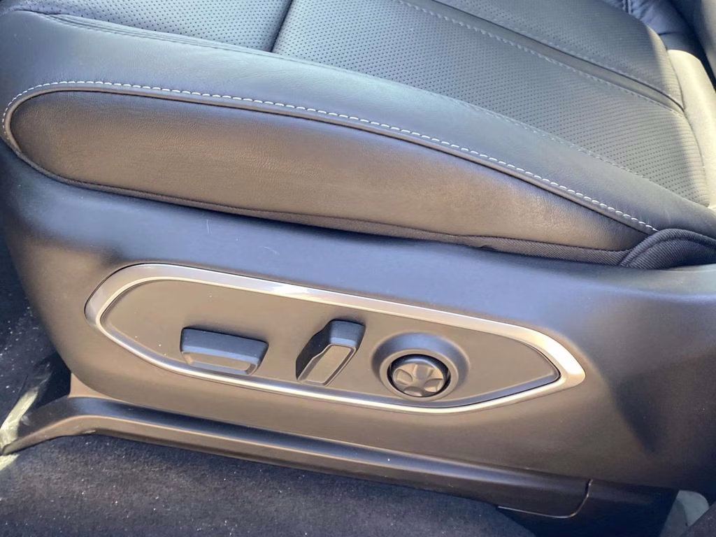 2026 Bright White Clearcoat Jeep Grand Wagoneer Limited Altitude 4X4 SUV