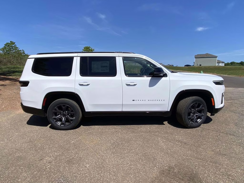 2026 Bright White Clearcoat Jeep Grand Wagoneer Limited Altitude 4X4 SUV