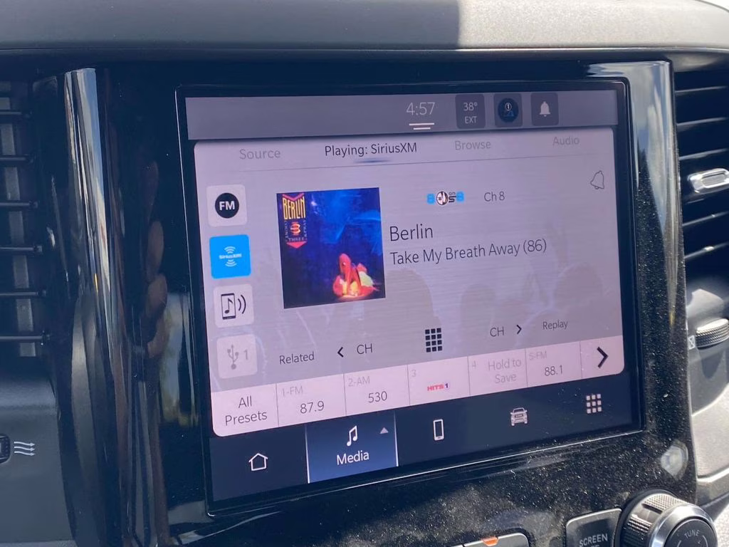 2026 Diamond Black Crystal Pearlcoat Ram 1500 Warlock 4X4 Truck