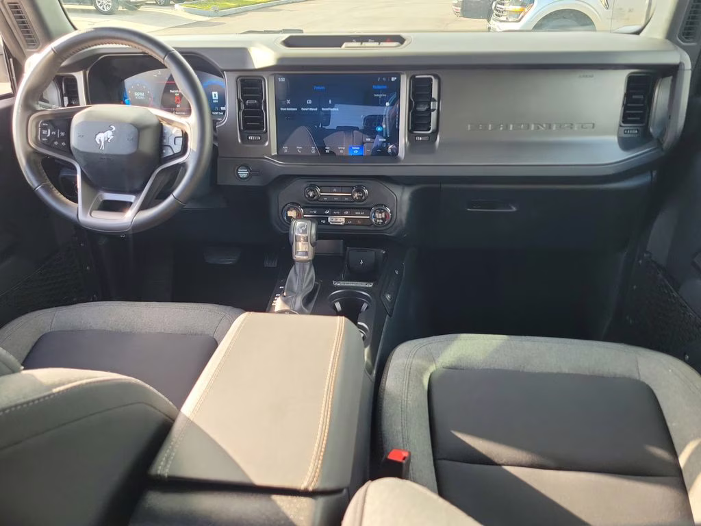 2025 Oxford White Ford Bronco Big Bend 4X4 SUV