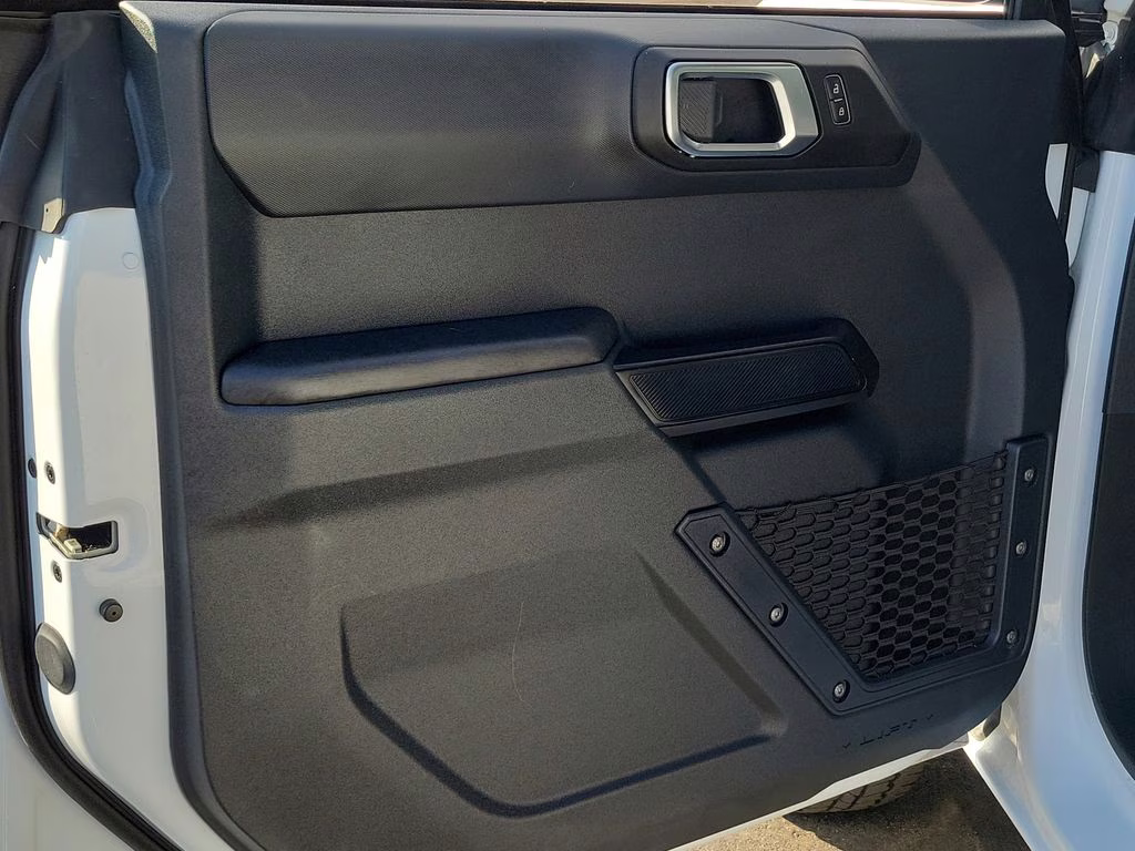 2025 Oxford White Ford Bronco Big Bend 4X4 SUV