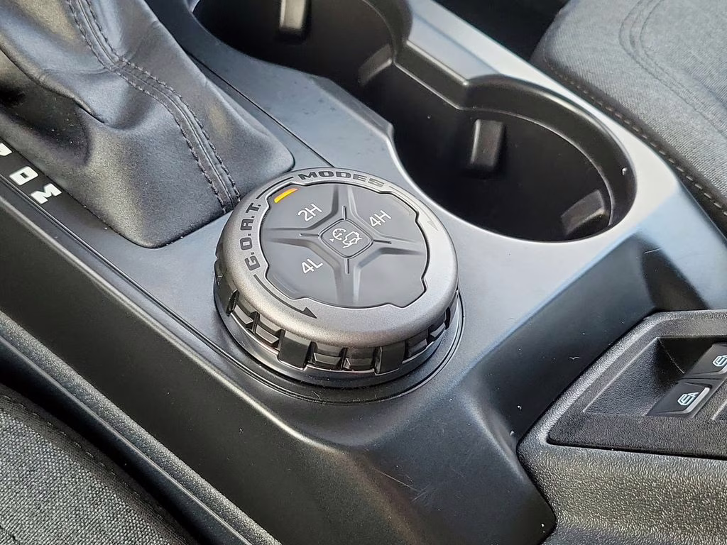 2025 Oxford White Ford Bronco Big Bend 4X4 SUV