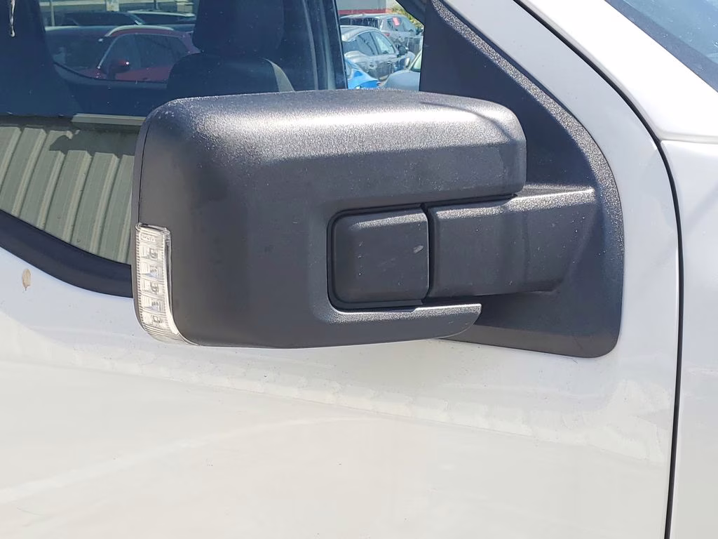 2023 Oxford White Ford F-150 XLT 4X4 Truck