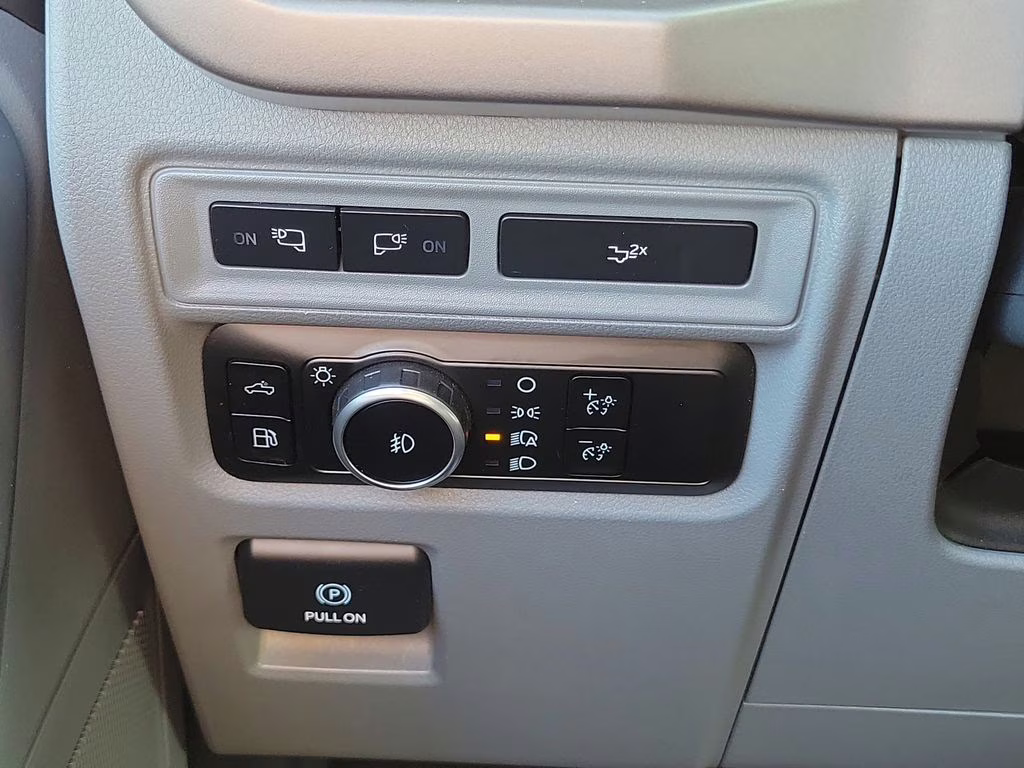 2024 Silver Metallic Ford F-150 XLT 4X4 Truck