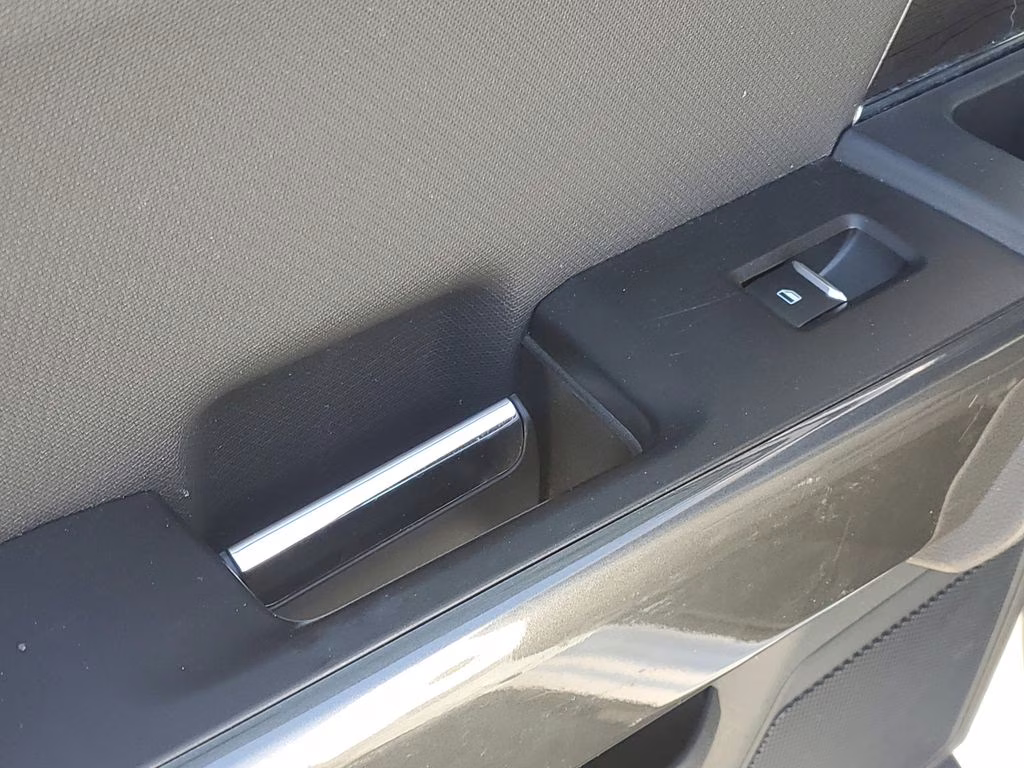 2023 Oxford White Ford F-150 XLT 4X4 Truck