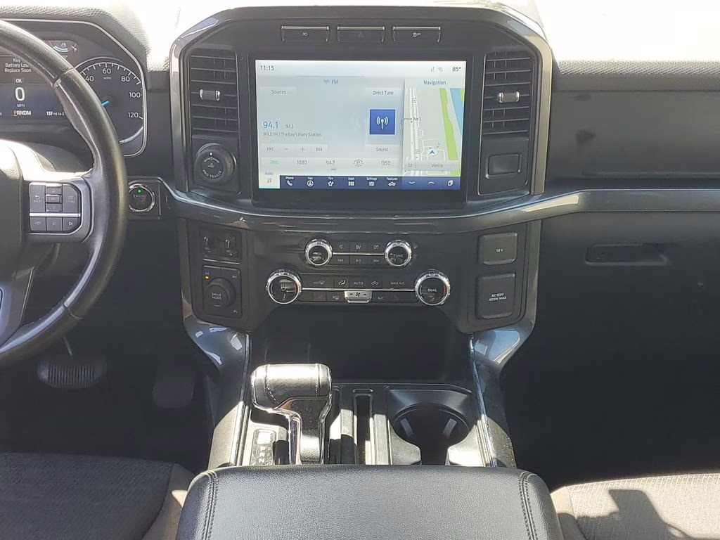 2023 Oxford White Ford F-150 XLT 4X4 Truck