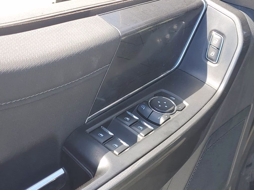 2023 Oxford White Ford F-150 XLT 4X4 Truck