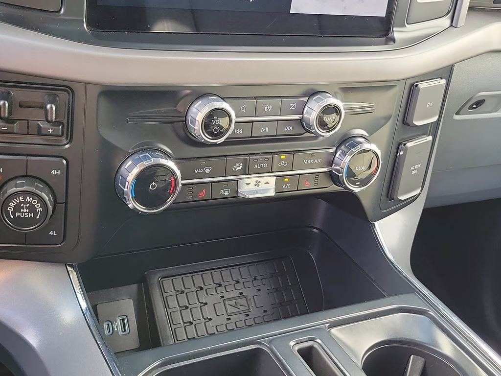 2024 Silver Metallic Ford F-150 XLT 4X4 Truck
