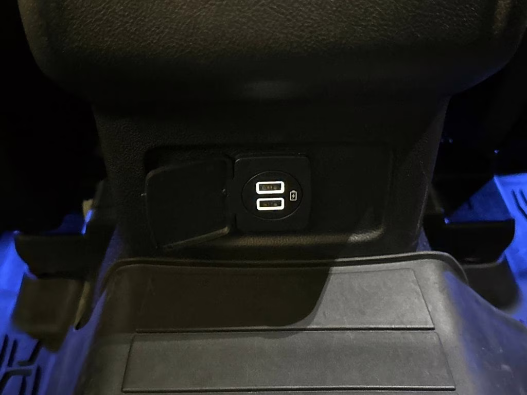 2022 Infinite Black Metallic Clearcoat Lincoln Corsair Reserve FWD SUV