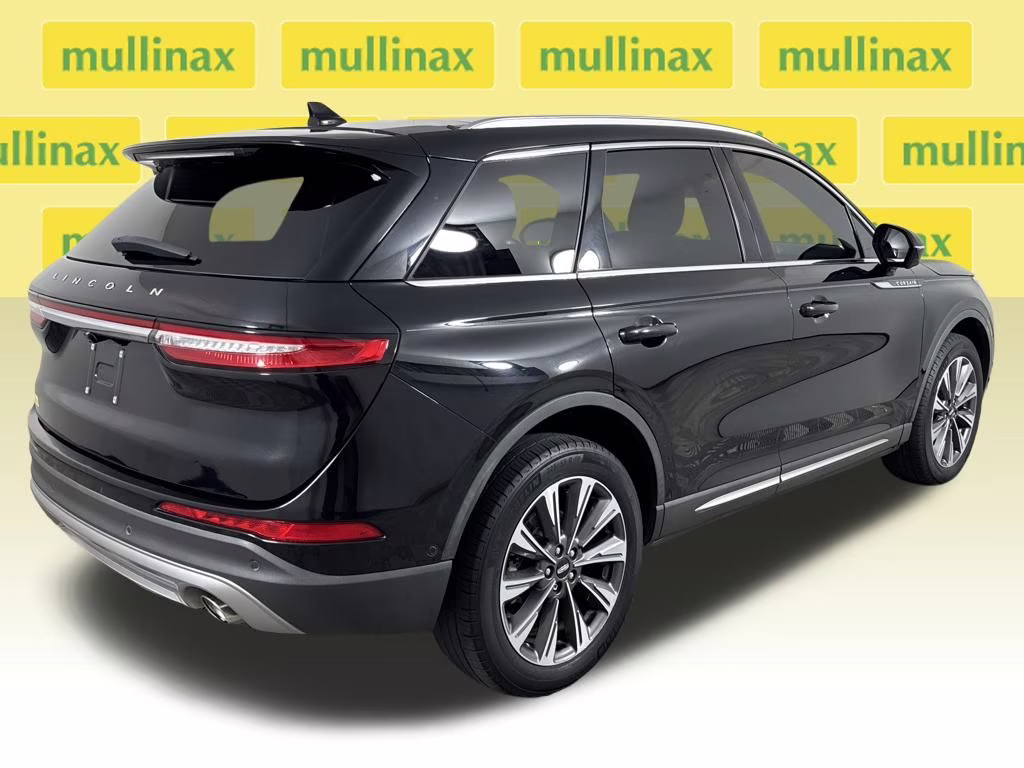 2022 Infinite Black Metallic Clearcoat Lincoln Corsair Reserve FWD SUV