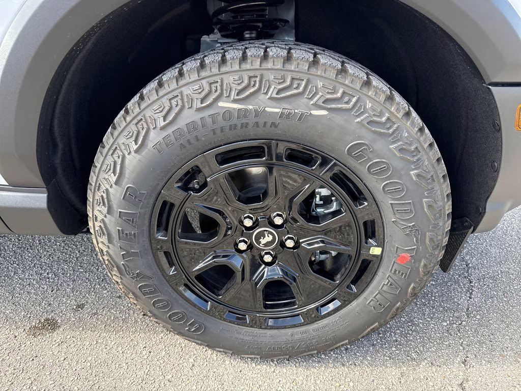 2026 Space White Metallic Ford Bronco Sport Outer Banks 4X4 SUV