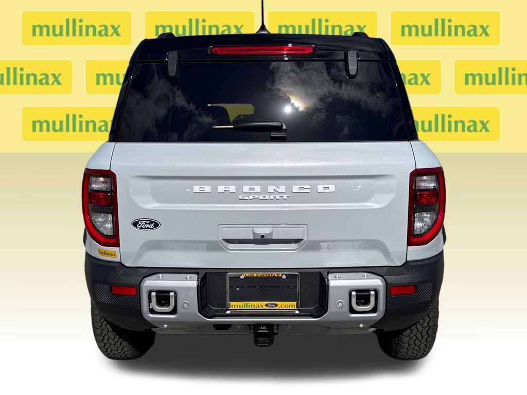 2026 Space White Metallic Ford Bronco Sport Outer Banks 4X4 SUV