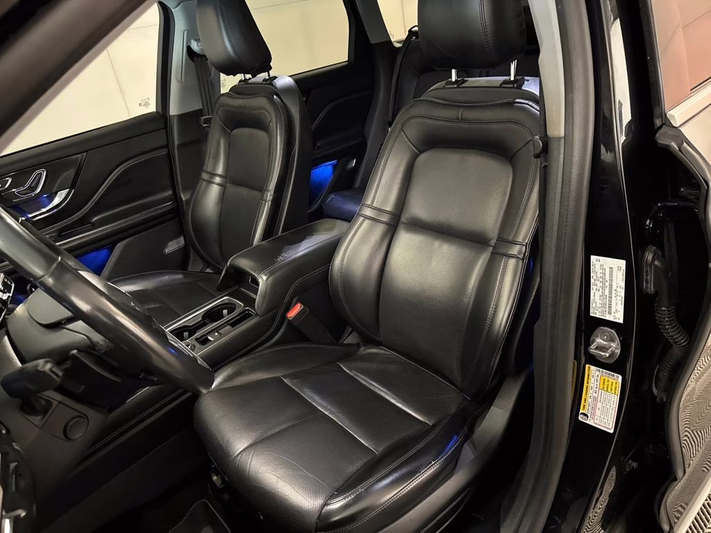 2022 Infinite Black Metallic Clearcoat Lincoln Corsair Reserve FWD SUV