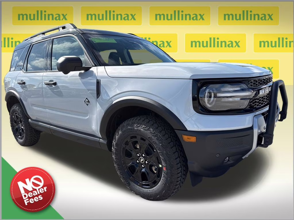 2026 Space White Metallic Ford Bronco Sport Outer Banks 4X4 SUV