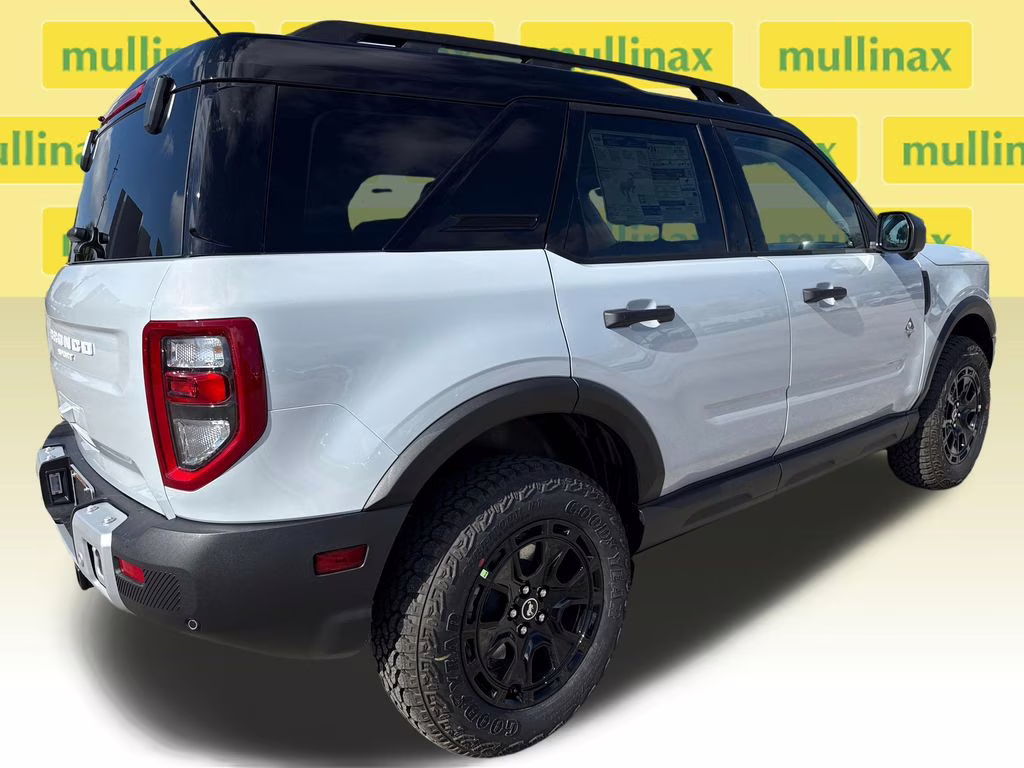 2026 Space White Metallic Ford Bronco Sport Outer Banks 4X4 SUV