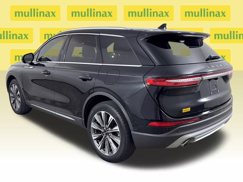 2022 Infinite Black Metallic Clearcoat Lincoln Corsair Reserve FWD SUV