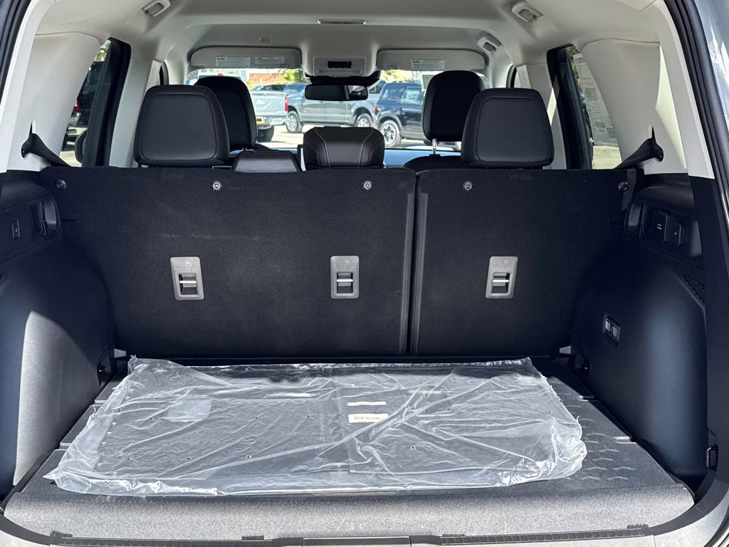 2026 Space White Metallic Ford Bronco Sport Outer Banks 4X4 SUV