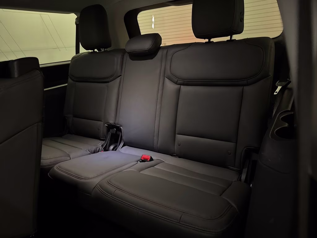 2025 Agate Black Metallic Ford Expedition Max Active RWD SUV