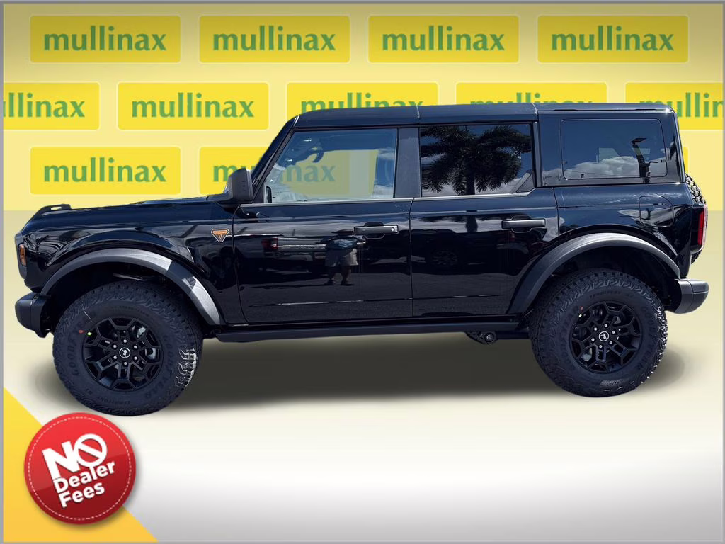 2026 Shadow Black Ford Bronco Badlands 4X4 SUV