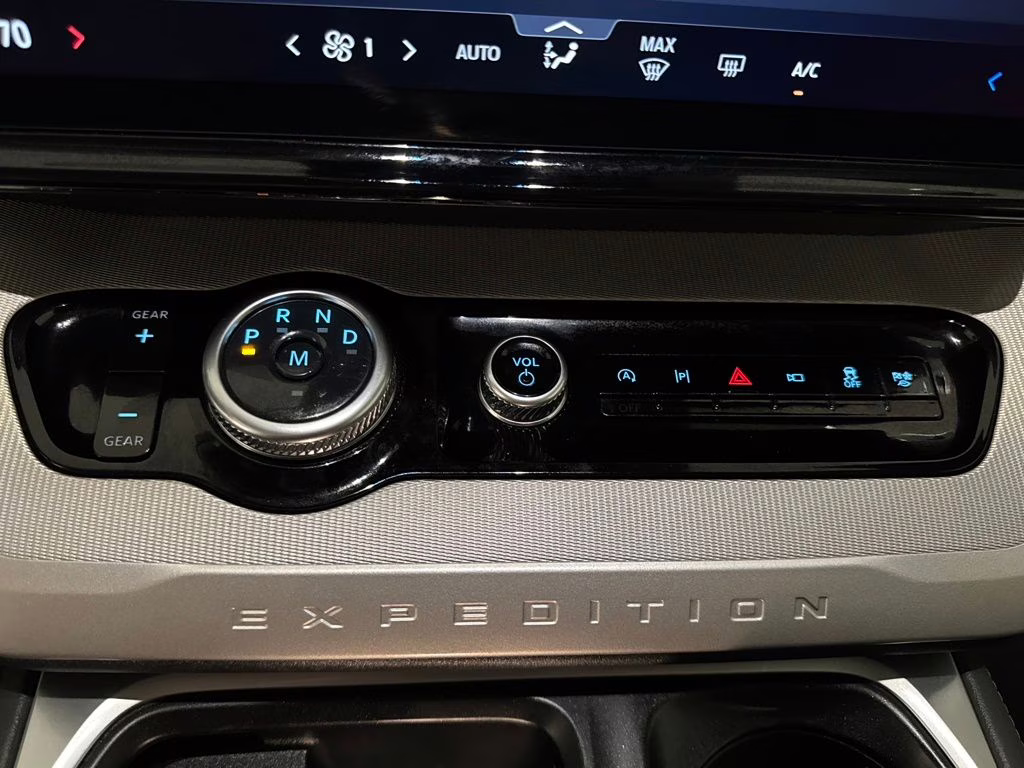 2025 Agate Black Metallic Ford Expedition Max Active RWD SUV