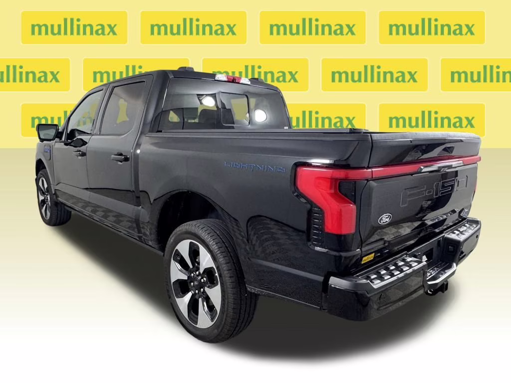 2025 Agate Black Metallic Ford F-150 Lightning Platinum AWD Truck