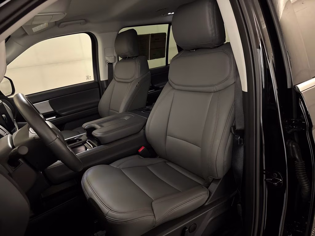 2025 Agate Black Metallic Ford Expedition Max Active RWD SUV