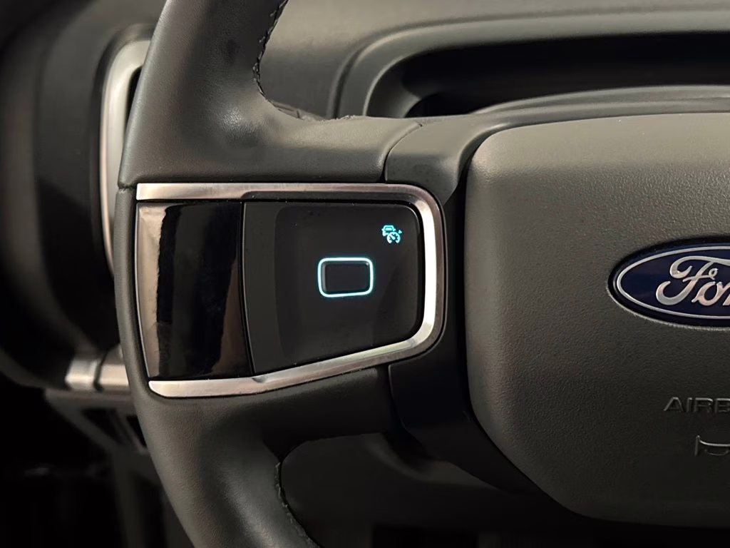 2025 Agate Black Metallic Ford Expedition Max Active RWD SUV