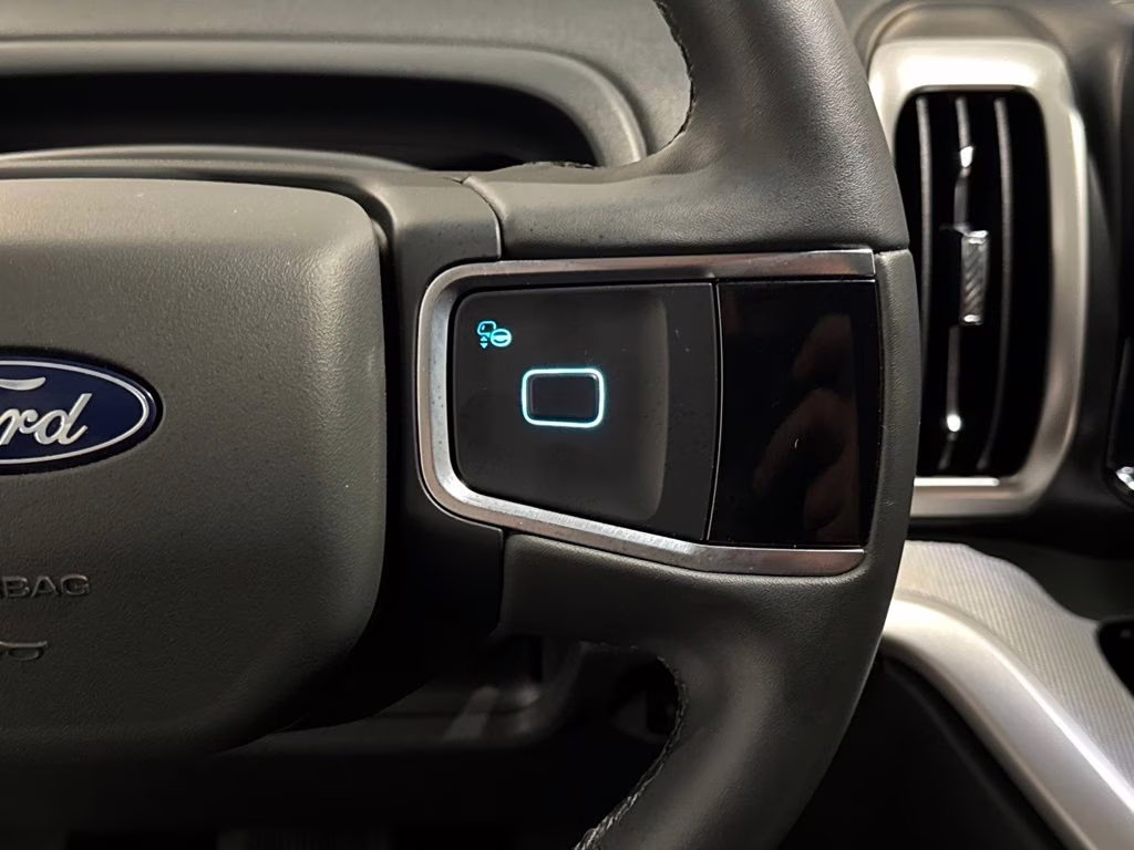 2025 Agate Black Metallic Ford Expedition Max Active RWD SUV