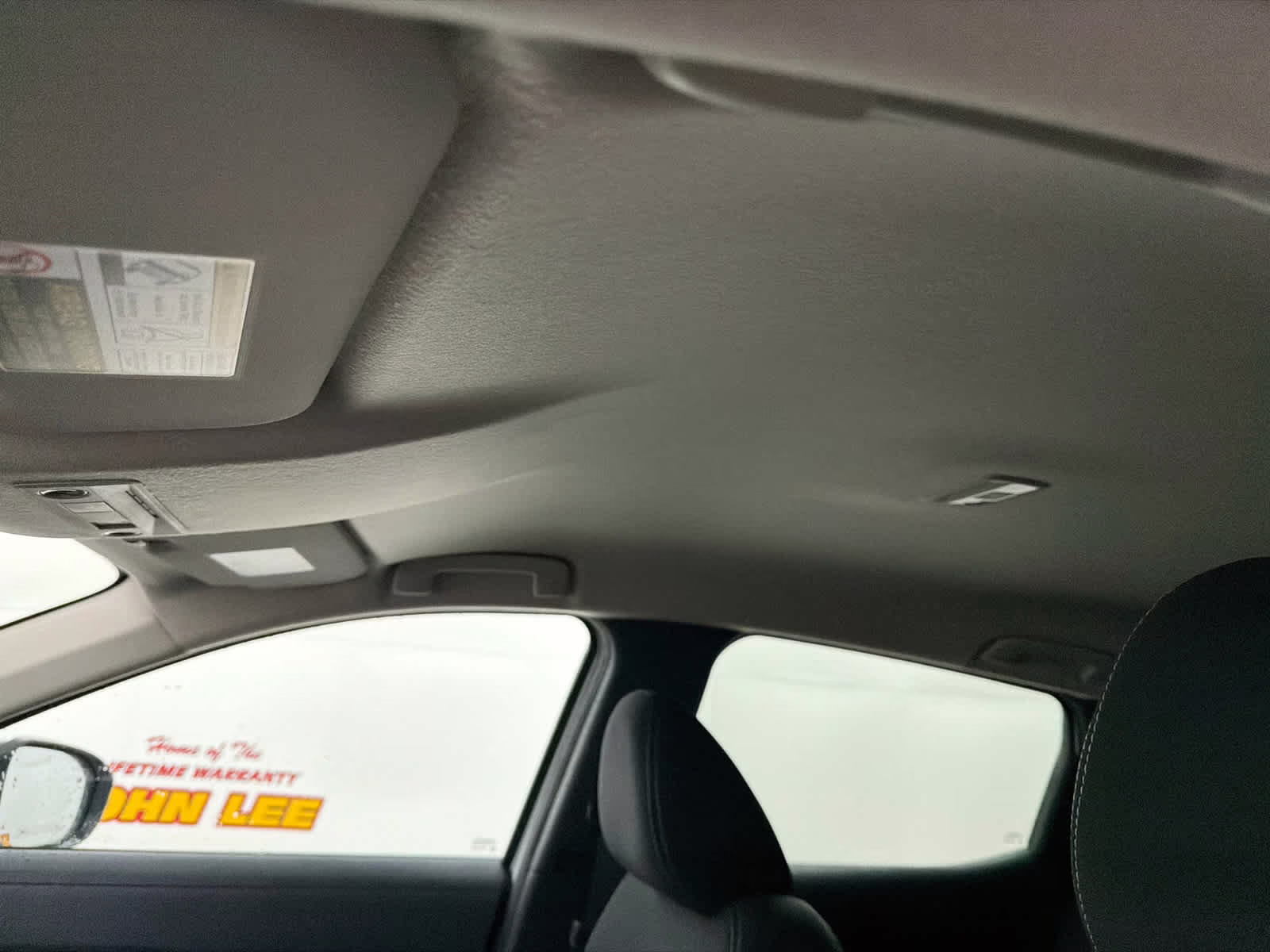 2026 Aspen White Tricoat/Super Black Nissan Kicks SV FWD SUV