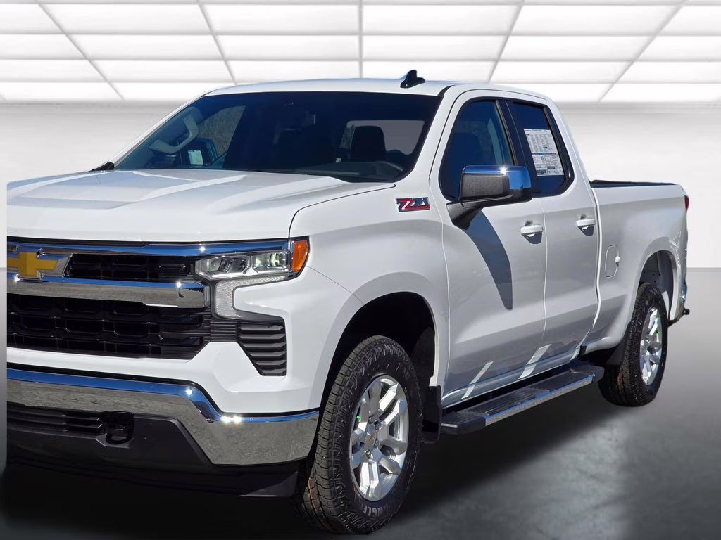 2026 Summit White Chevrolet Silverado 1500 LT 4X4 Truck