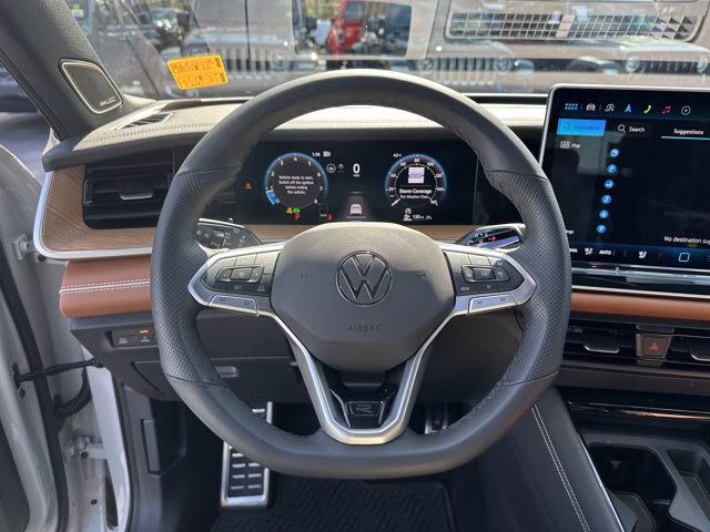 2025 White Volkswagen Tiguan AWD SUV