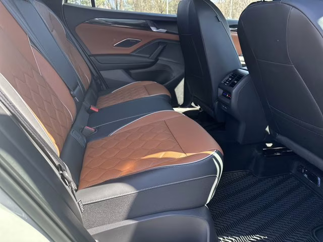 2025 White Volkswagen Tiguan AWD SUV