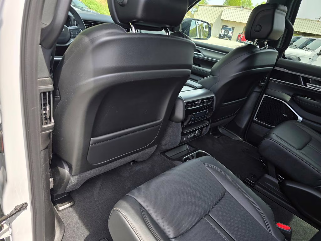 2026 Bright White Clearcoat Jeep Grand Wagoneer L Limited Altitude 4X4 SUV