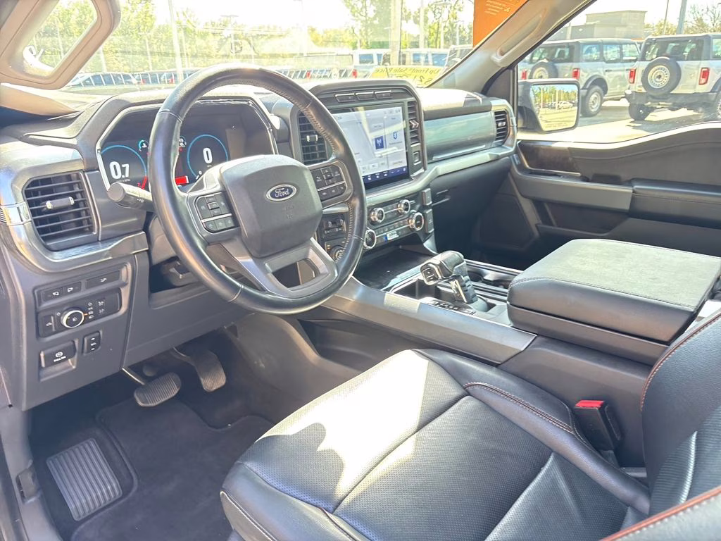 2022 Black Metallic Ford F-150 Lariat 4X4 Truck