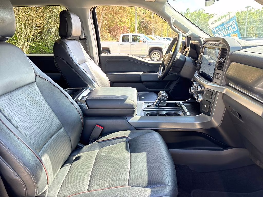 2022 Black Metallic Ford F-150 Lariat 4X4 Truck