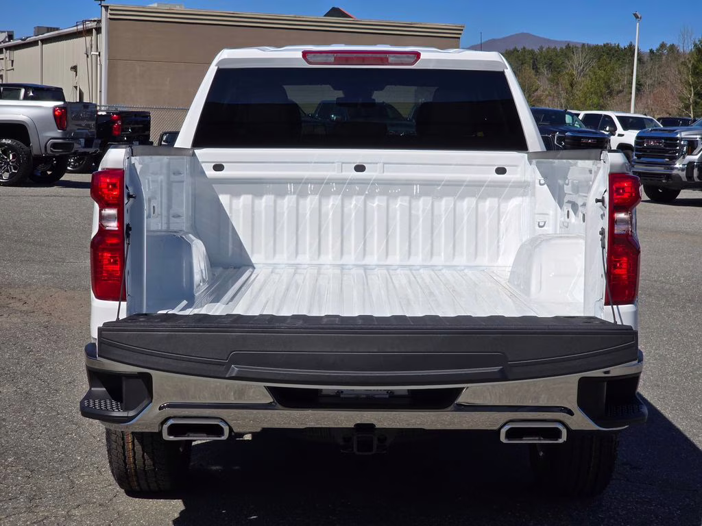 2026 Summit White Chevrolet Silverado 1500 LT 4X4 Truck
