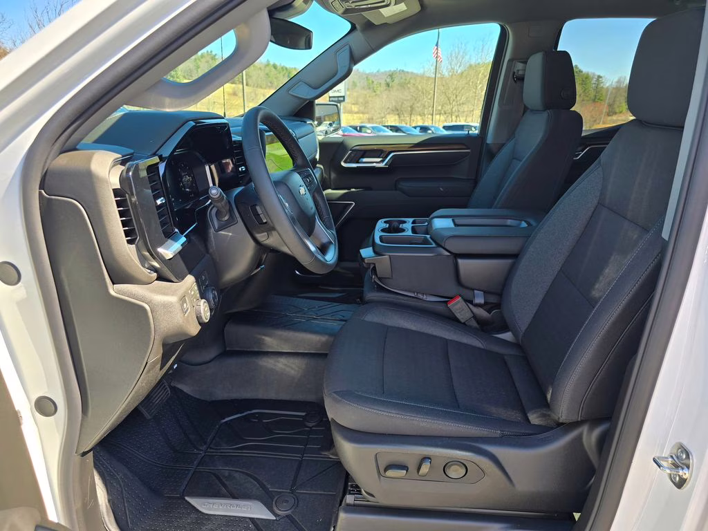 2026 Summit White Chevrolet Silverado 1500 LT 4X4 Truck