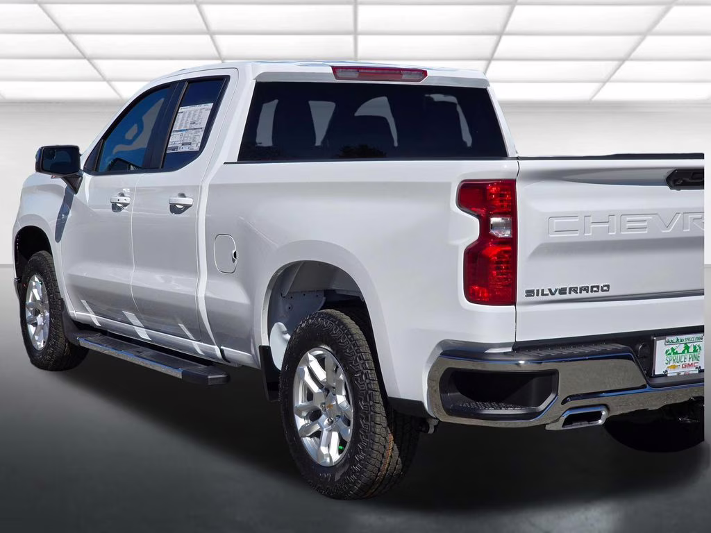 2026 Summit White Chevrolet Silverado 1500 LT 4X4 Truck