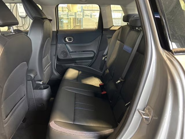 2025 Silver MINI Cooper S Signature Plus FWD Hatchback