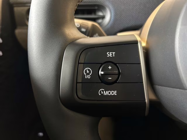 2025 Silver MINI Cooper S Signature Plus FWD Hatchback