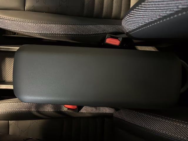 2025 Silver MINI Cooper S Signature Plus FWD Hatchback